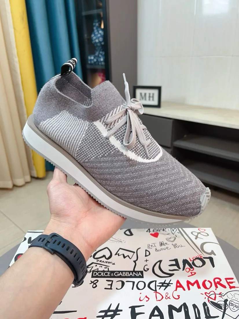 Men's shoes 💰400🌹🌹"Dolce & Gabbana DG" original imported flying weave ➕ sheepskin lining, light, comfortable and versatile, original special outsole 🔥favored by trendy men. Welcome to compare quality 🔥exquisite luxury, super A level! Version comparison, no difference at all! Code number 36-46